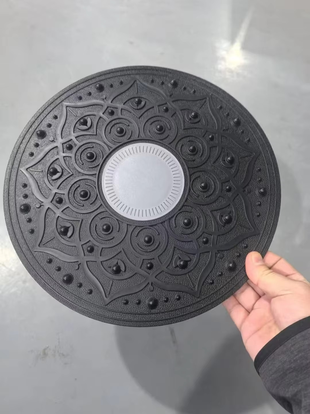 Wobble Balance Board – ABS Stability & Core Training Board - ProductsUploadContents2026 2/Wobble Balance Board – ABS Stability & Core Training Board/04.jpg